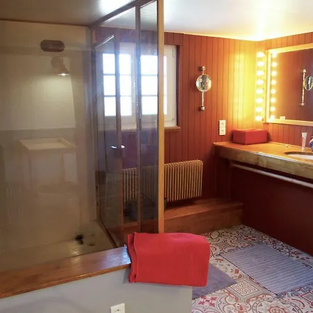 Mortzi 4 Etoiles Avec Piscine *